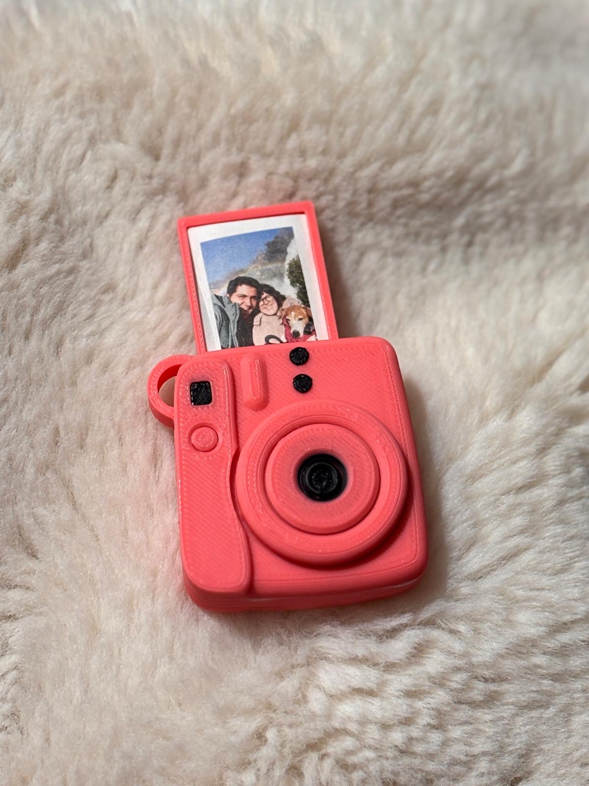 Clauer personalitzat càmera Instax amb foto
