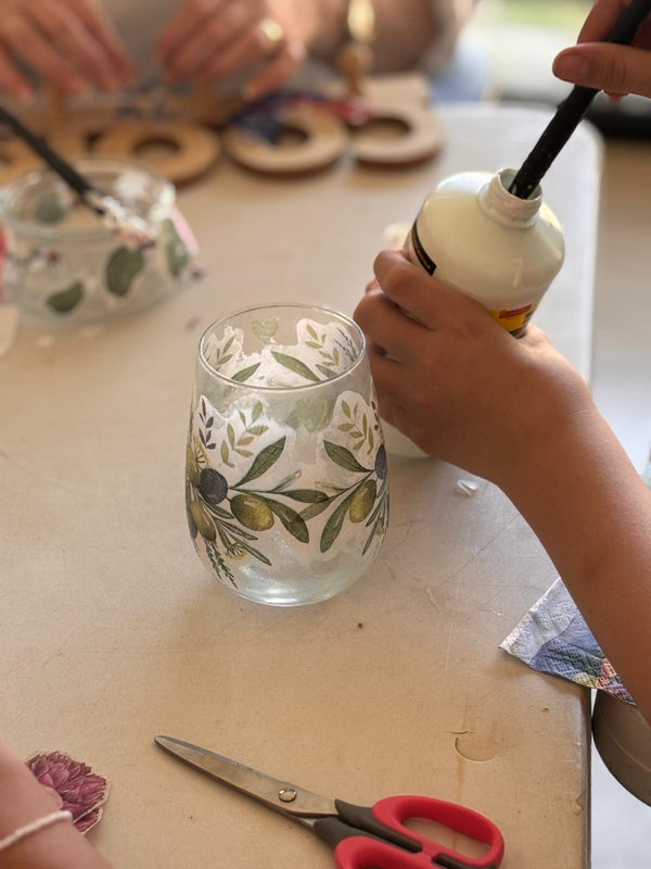 Decoupage